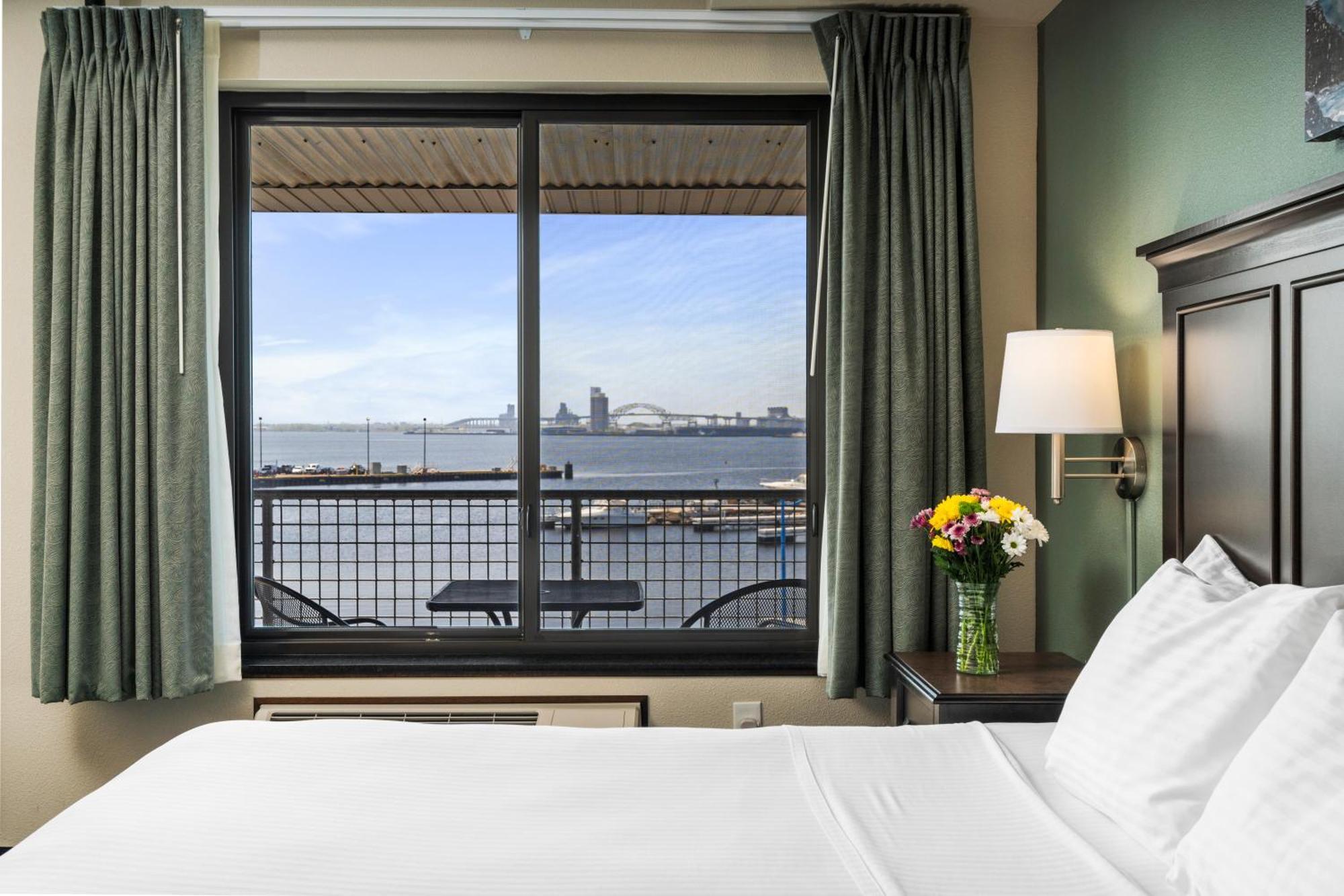 Park Point Marina Inn Duluth Ngoại thất bức ảnh